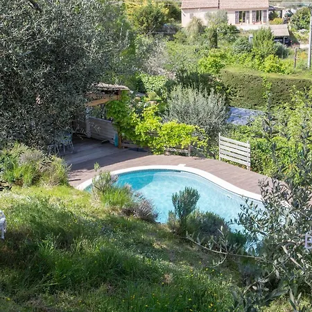 Villa Pretty In Greenery Ecrin *